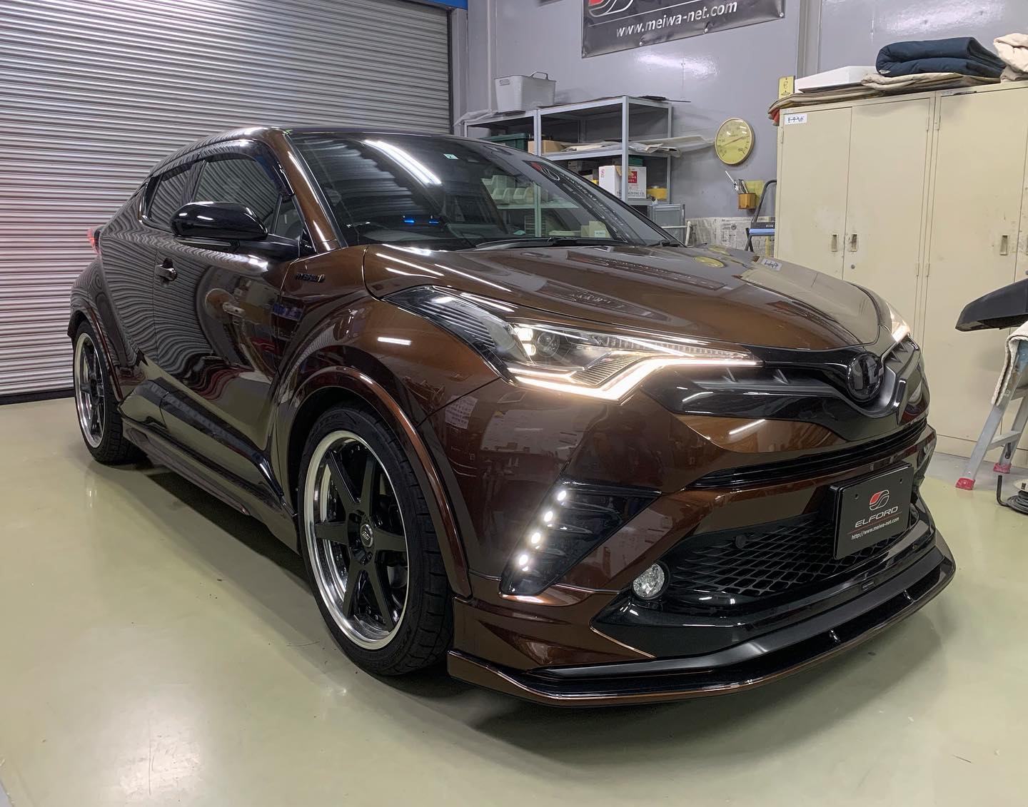 TOYOTA CH-R オーバーフェンダーよろしくお願いいたします