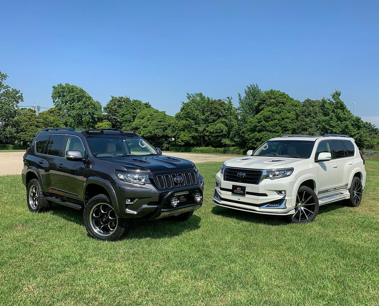 灼熱コラボ  もうビール飲みたい...･･#Elford #landcrulser #toyota #lexus #prado #lx #lx570 #gx #lc #lc200 #suv #4wd #エルフォード #ランクル #レクサス #トヨタ #プラド150 #ランクル200 #ソニックアート #ブラッドストック #軽量